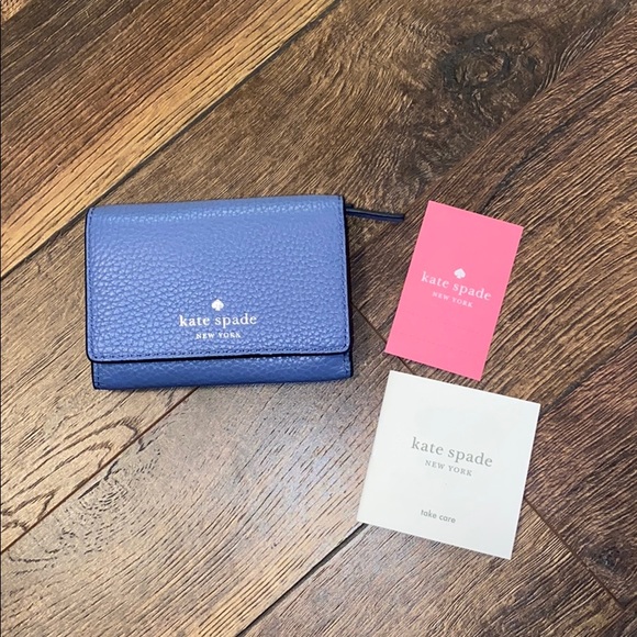 kate spade Handbags - Kate Spade Darla Wallets